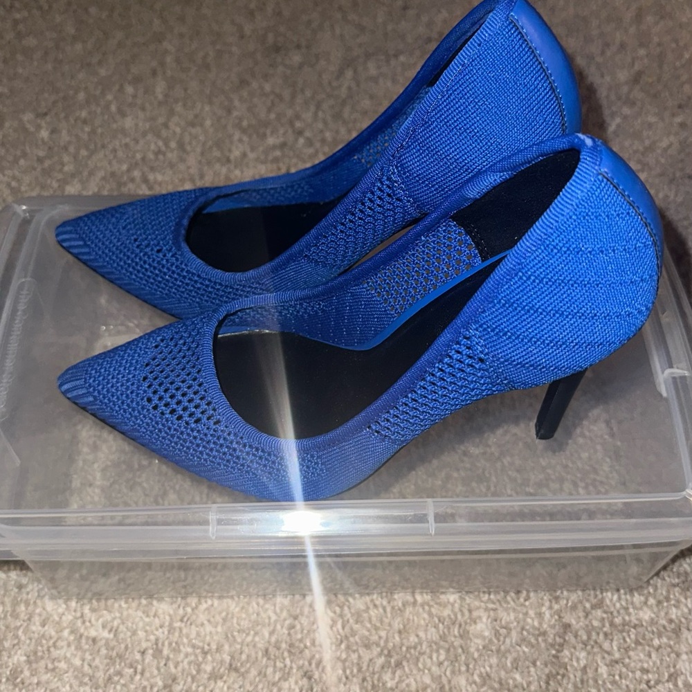 MIX No. 6 Pumps